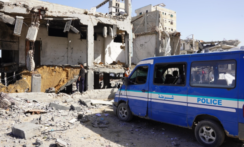 عشائر غزة تندد باستهداف مركز شرطة الشيخ رضوان وتؤكد تضامنها مع الشرطة الفلسطينية